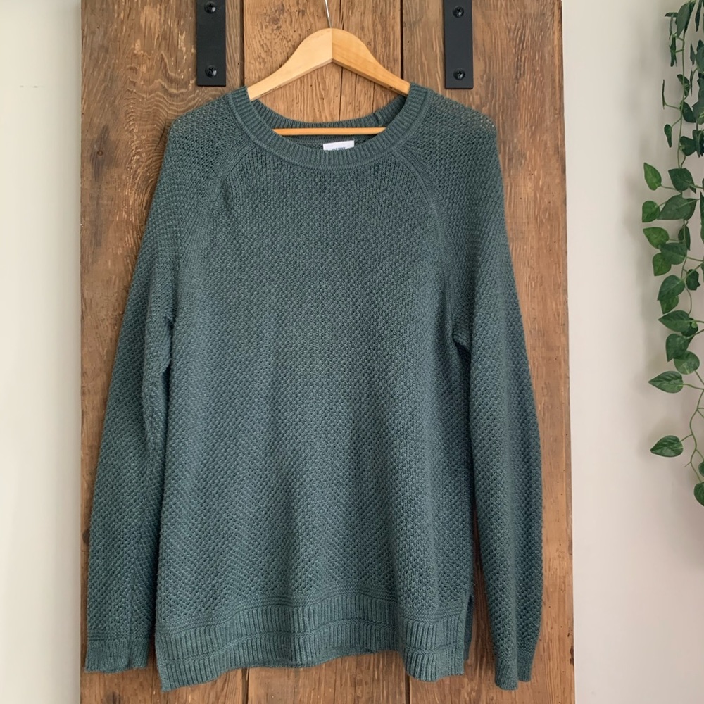Old Navy knit sweater